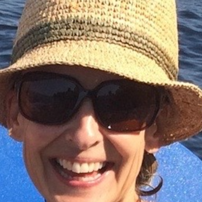 👩‍🏫 Social Chats Episode #40 with Noelle Goodhue founder Teenage Tutors